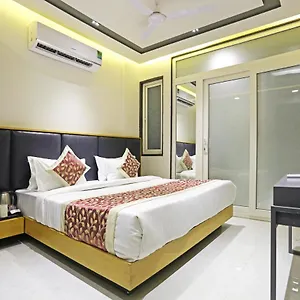Hotel Applewood Residency - Offering Free Airport Drop