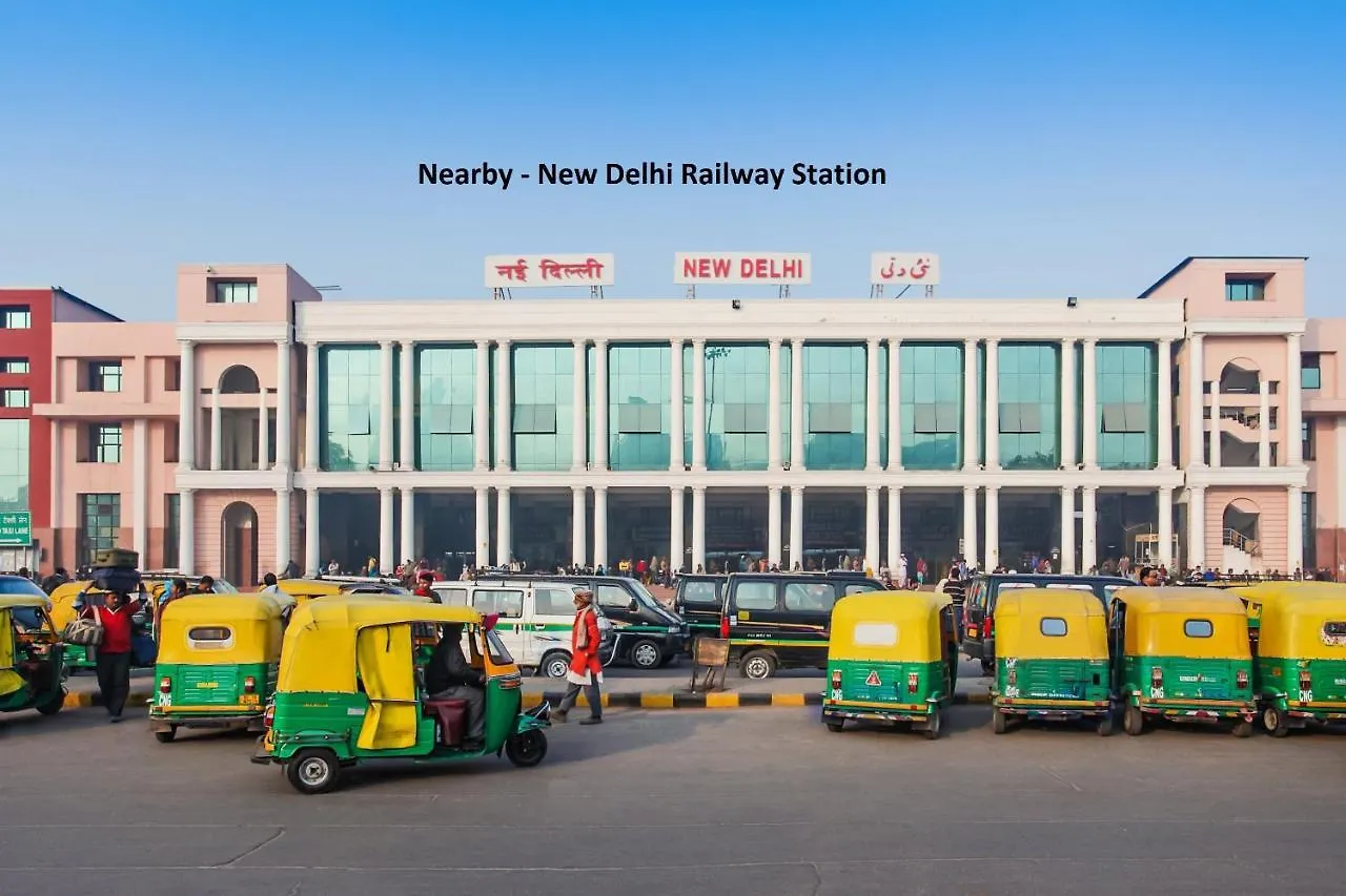 Fabexpress Welcome Palace Near New Delhi Railway Station 3*,  India