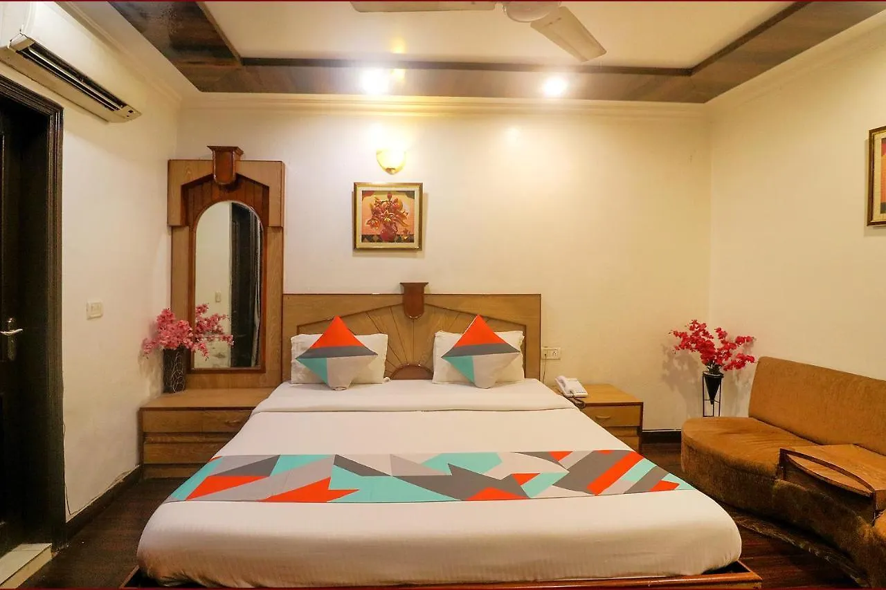 Fabexpress Welcome Palace Near New Delhi Railway Station 3*,  India