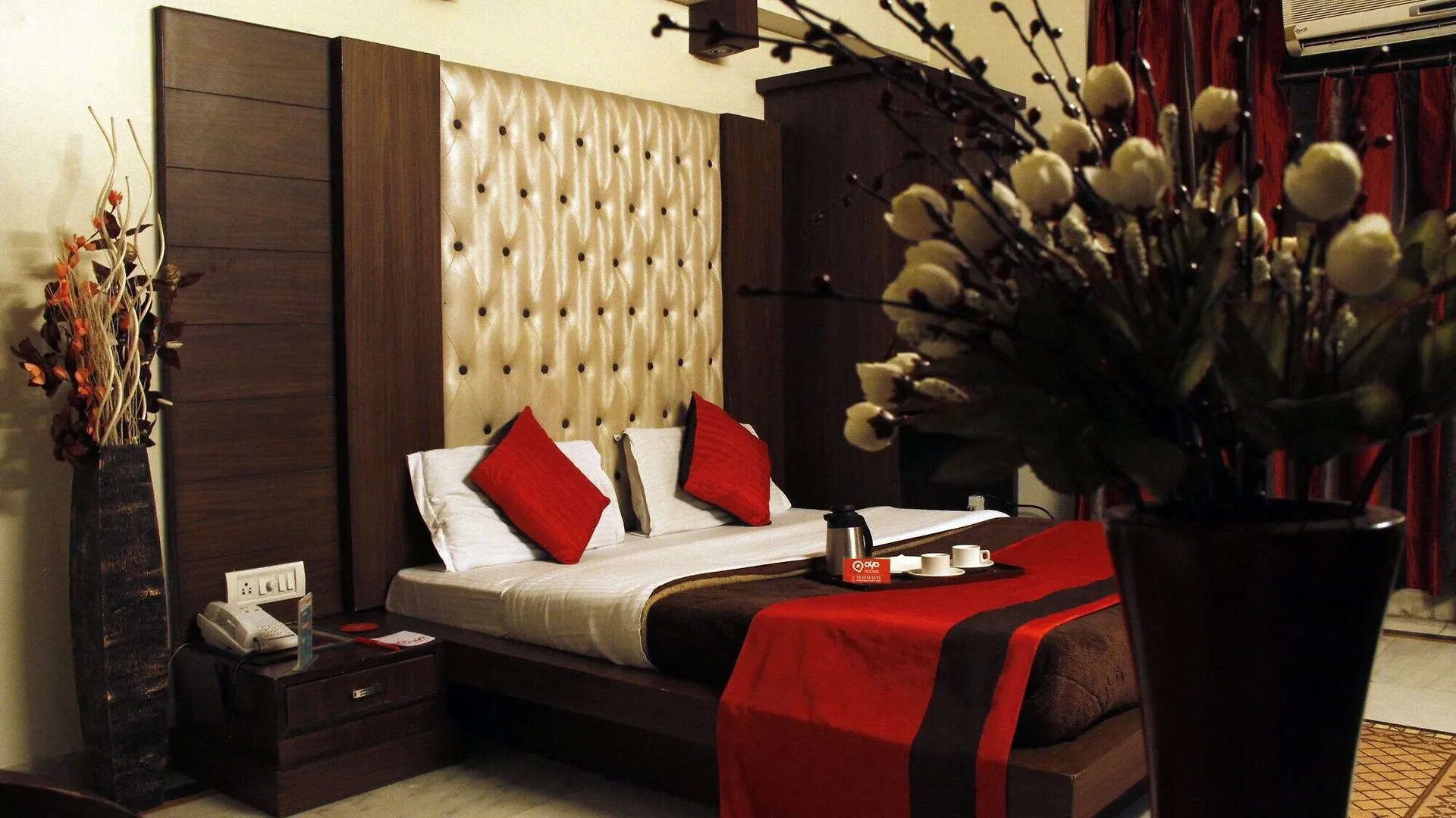 Fabexpress Welcome Palace Near New Delhi Railway Station 3*,